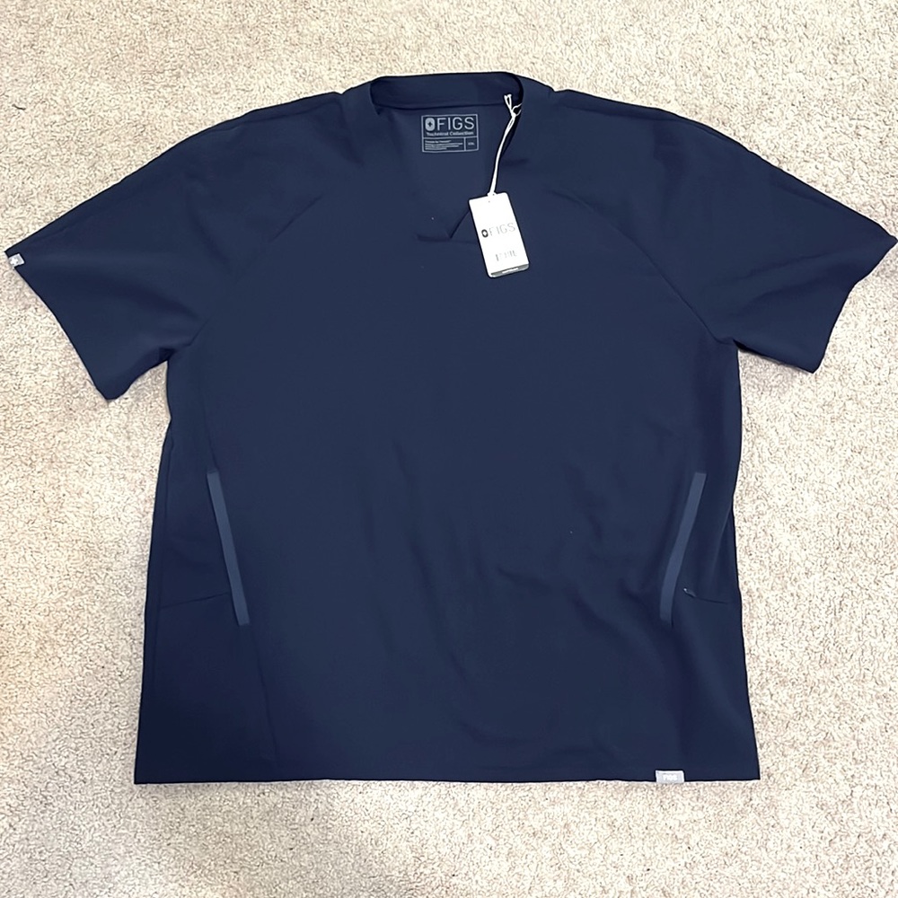 Figs Scrub top